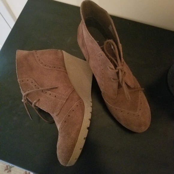 MIA wedges Booties comfortable boots w heels - Picture 4 of 6